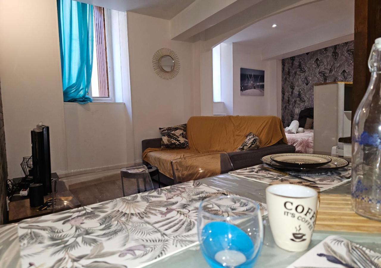 Le Cathare-Limoux-Wifi-Parking Free-Oc-Keys Apartment Ngoại thất bức ảnh