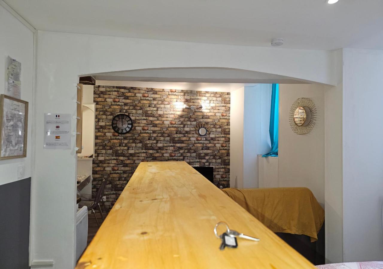 Le Cathare-Limoux-Wifi-Parking Free-Oc-Keys Apartment Ngoại thất bức ảnh