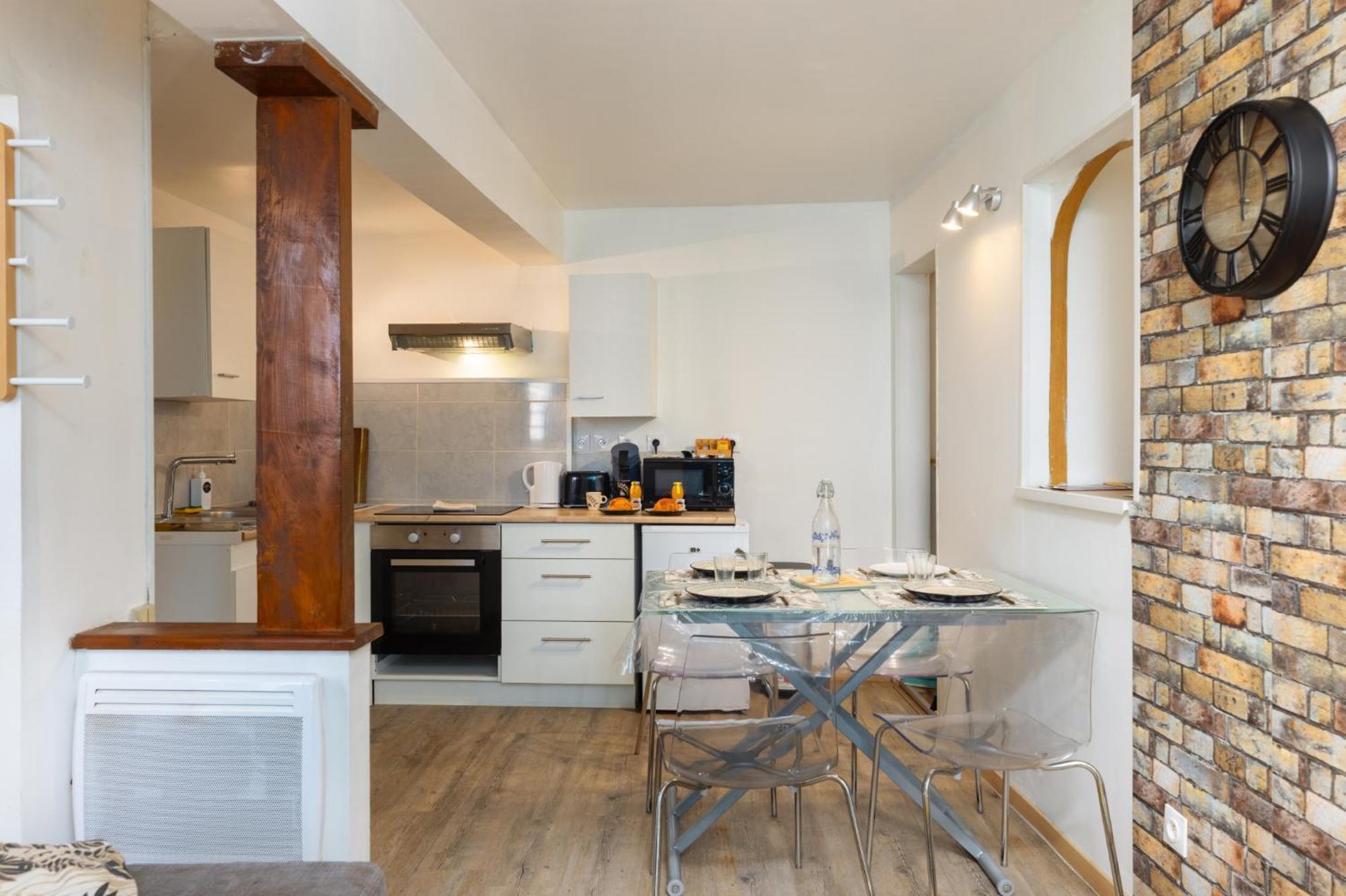 Le Cathare-Limoux-Wifi-Parking Free-Oc-Keys Apartment Ngoại thất bức ảnh
